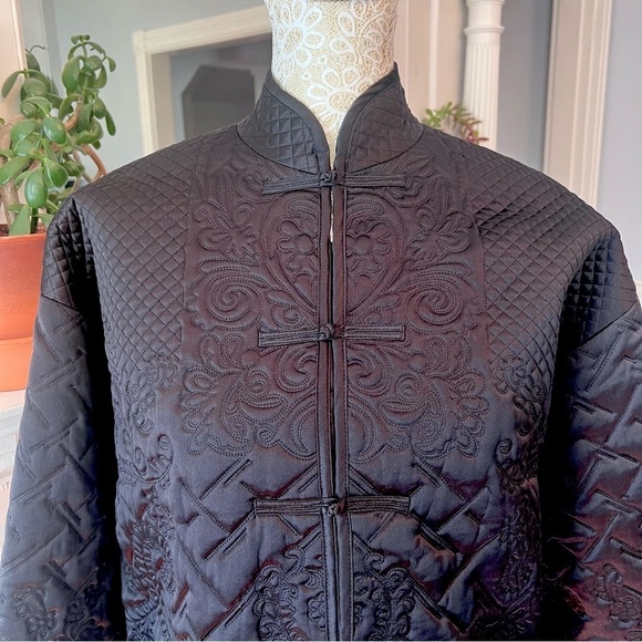 VINTAGE VICTORIA’S SECRET 100% Black Silk Asian Motif Kimono Jacket OSFM - Picture 7 of 13